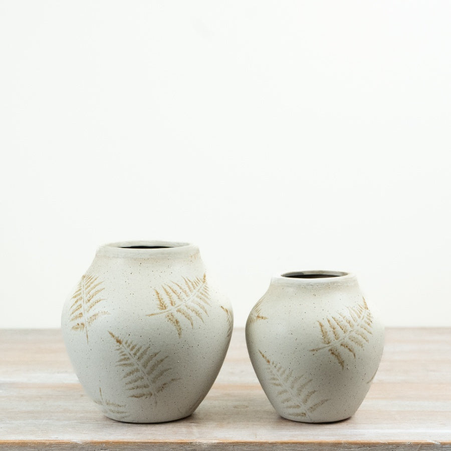 Brown Fern Vase Ceramic Botanical Flower Vase Embossed Fern Design Rustic Home Décor 14.5cm