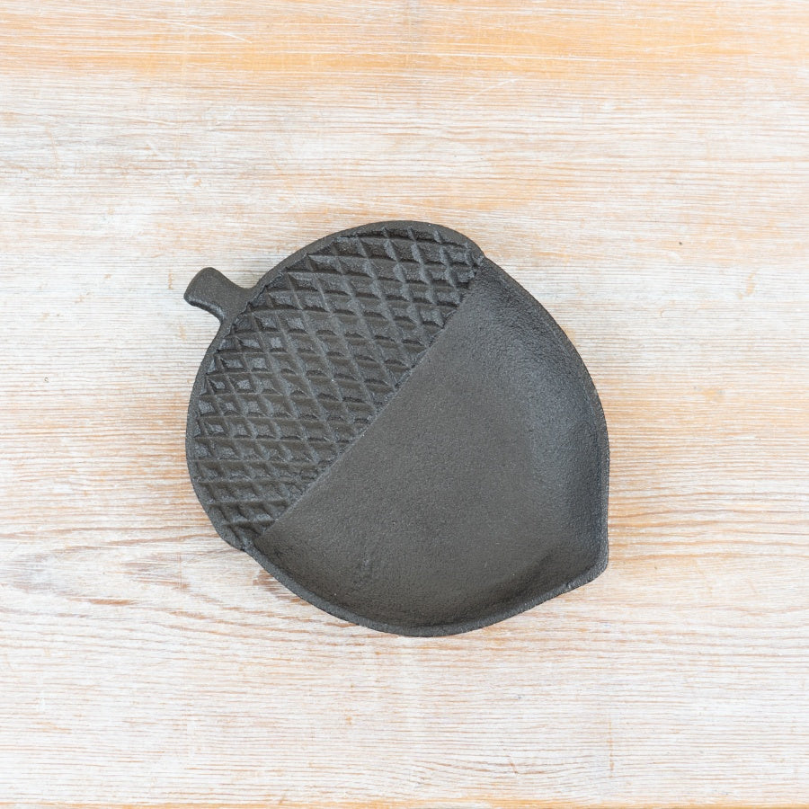 Cast Iron Acorn Trinket Dish Rustic Autumn Decorative Tray Storage Home Décor 15.4cm Item #79779