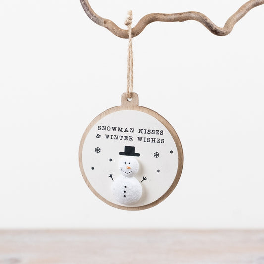 3D Hanging Pebble Snowman Sign 16cm – Festive Christmas Wall Decoration, Rustic Snowman Hanging Decor