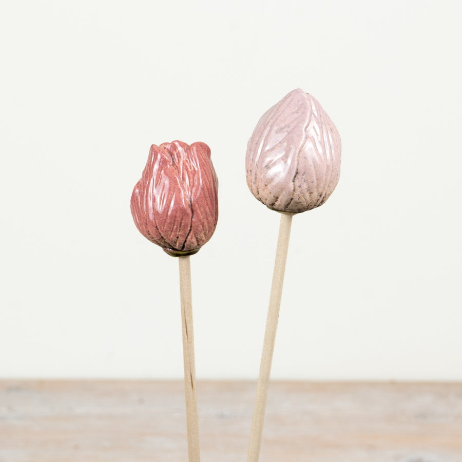 Speckled Pink Tulip Flower Garden Stake 30cm – Metal Floral Decor, Decorative Plant Stake for Outdoor & Indoor Styling