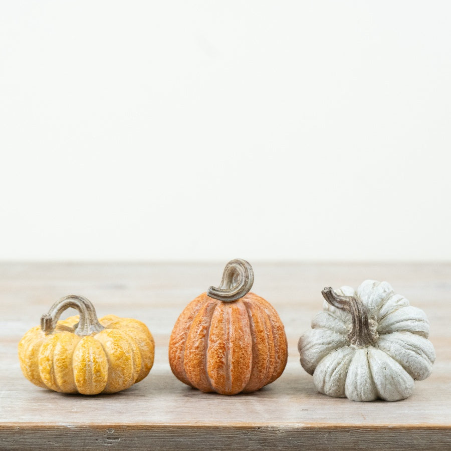 Resin Harvest Pumpkin Ornament Autumn Halloween Thanksgiving Seasonal Home Décor Assorted 13.5cm Item #80973