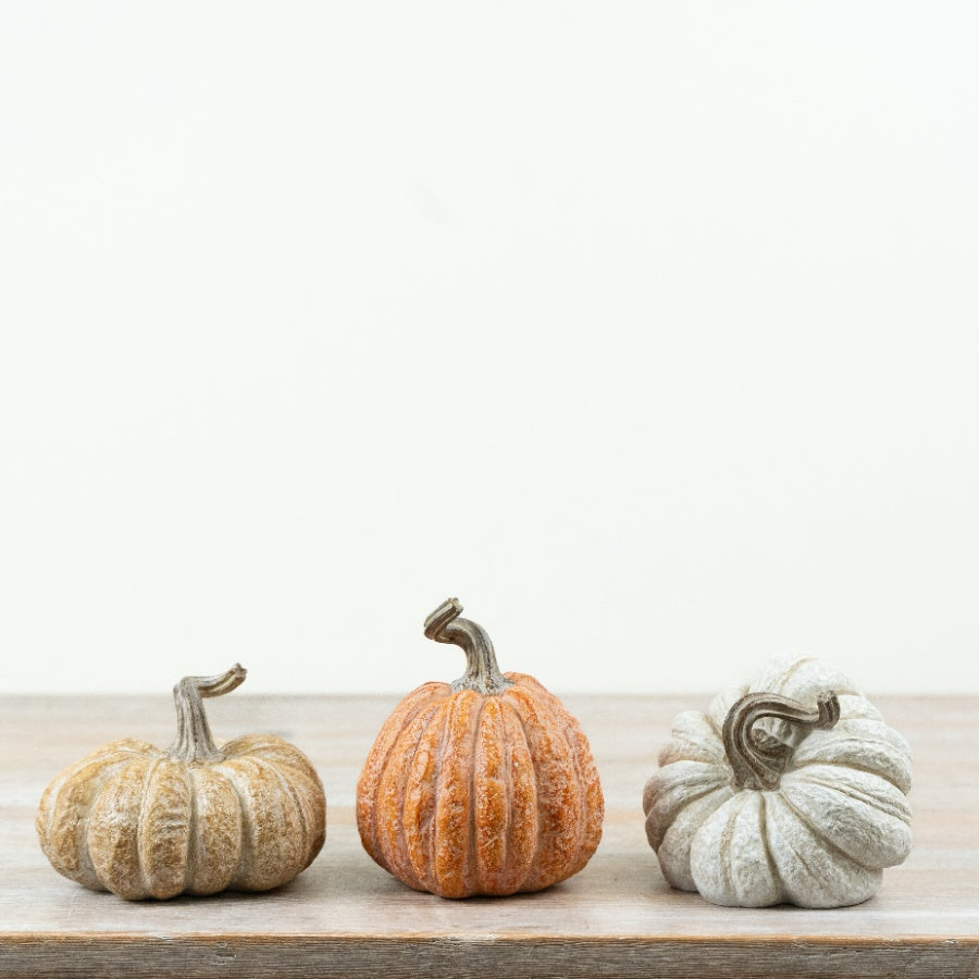Resin Harvest Pumpkin Ornament Autumn Halloween Thanksgiving Seasonal Home Décor Assorted 9cm Item #80974
