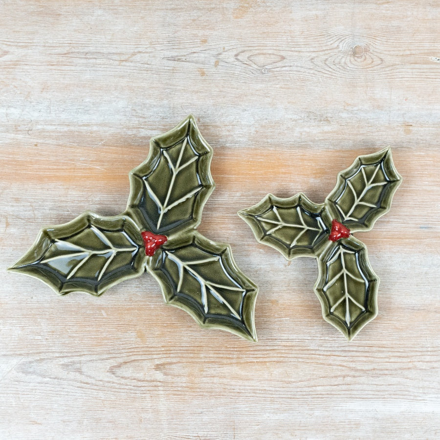 Holly Dish Ceramic Holly Leaf Serving Dish Christmas Trinket Plate Festive Table Décor Green 17.5cm Item #81124