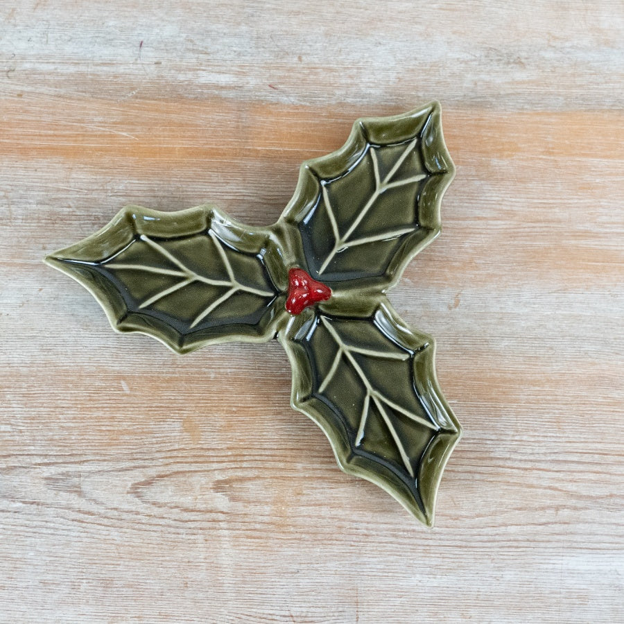 Holly Dish Ceramic Holly Leaf Serving Dish Christmas Trinket Plate Festive Table Décor Green 17.5cm Item #81124