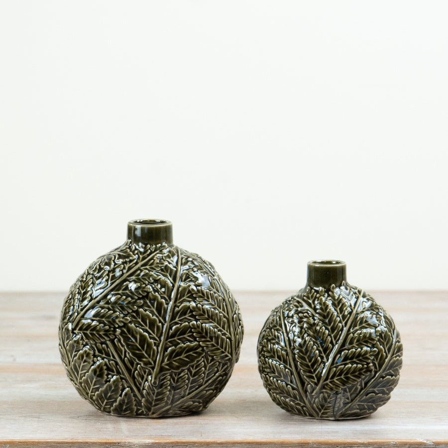 Leaf Vase Green Botanical Flower Vase Embossed Leaf Design Decorative Home Décor 16.1cm