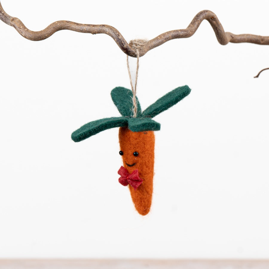 Christmas Carrot Hanger Hanging Carrot Decoration Festive Christmas Ornament Tree Wreath Home Décor 11.5cm Item #81650