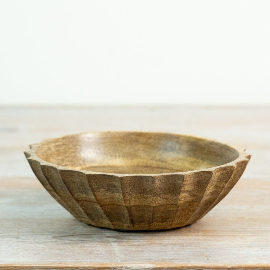 Mango Wood Bowl, 17cm