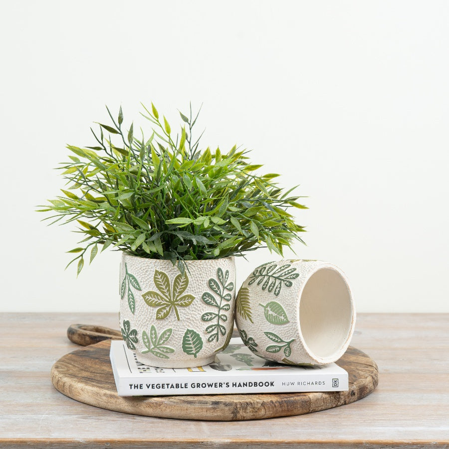 Leaf Cement Plant Pot Textured Cement Planter Green Leaf Design Indoor Botanical Home Décor 14cm Item #83167