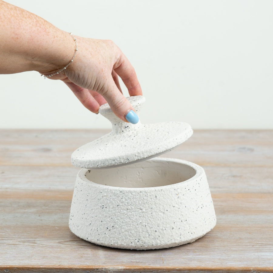 Speckled Storage Pot with Lid Rustic Textured Storage Jar Pedestal Lid Decorative Home Organiser 16cm Item #83176