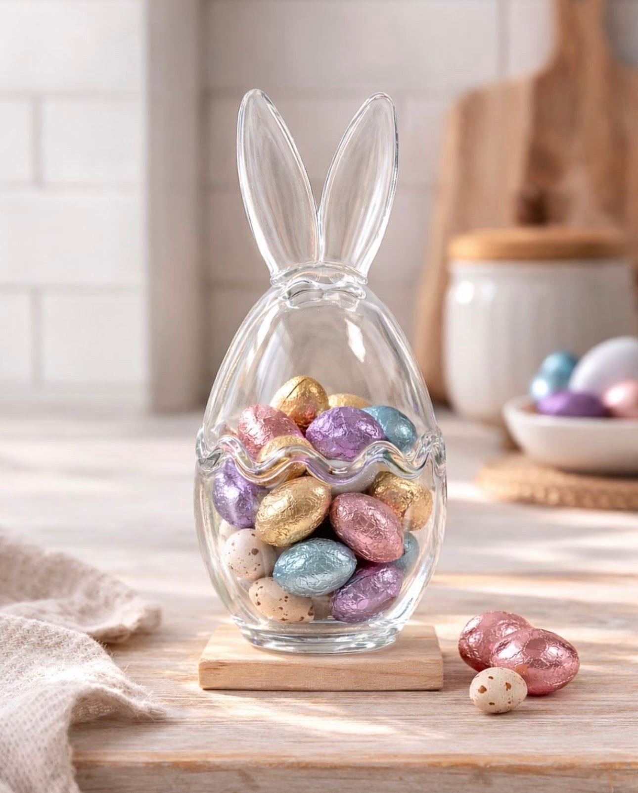 Glass Bunny Ears Storage Jar 16.5cm – Easter Treat Pot with Lid, Cute Sweet Jar for Chocolate & Spring Table Decor