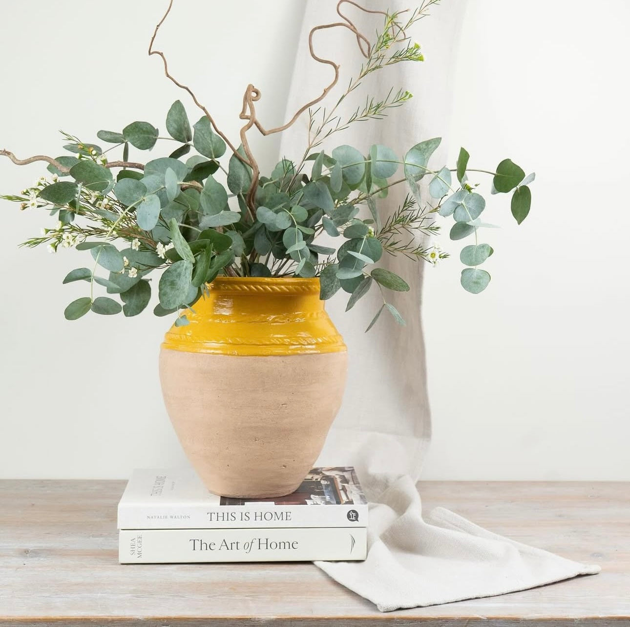 2-Tone Terracotta Vase – 26.5cm Warm Earthy Ceramic Planter for Fresh Flowers or Decorative Display