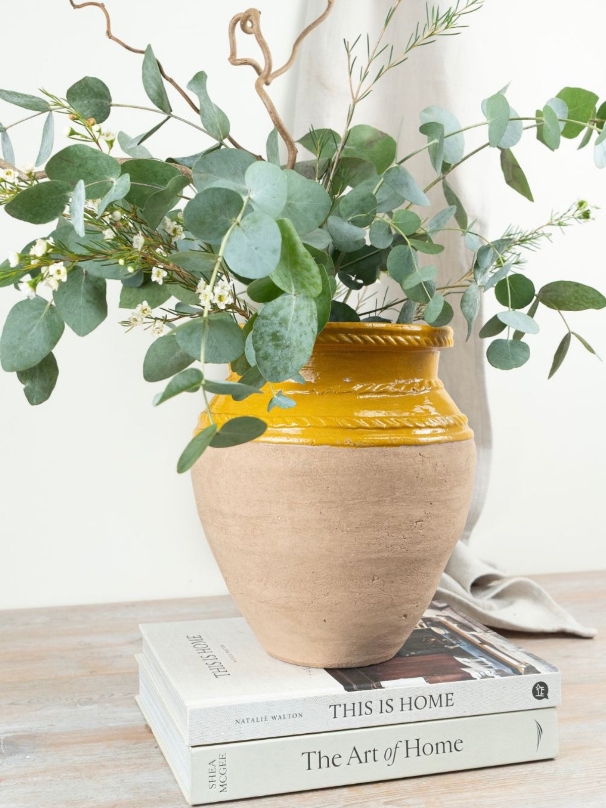 2-Tone Terracotta Vase – 26.5cm Warm Earthy Ceramic Planter for Fresh Flowers or Decorative Display
