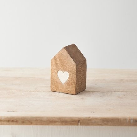 Wooden Heart House - 10.5cm