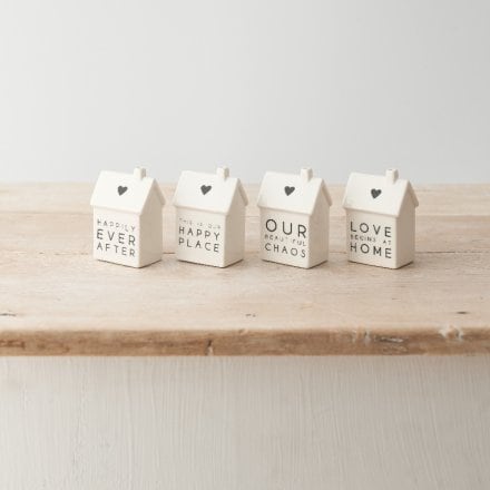 7cm 'Love Begins at Home' Porcelain House - Charming Decorative Accent