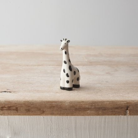 6cm Porcelain Giraffe Ornament Figurine - Adorable Safari Decor Accent